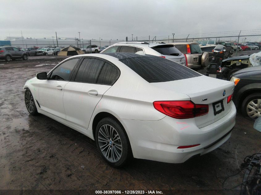 WBAJE7C53KWW03785 2019 BMW 540I xDrive