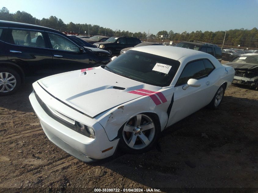 2C3CDYAGXDH667319 2013 Dodge Challenger Sxt