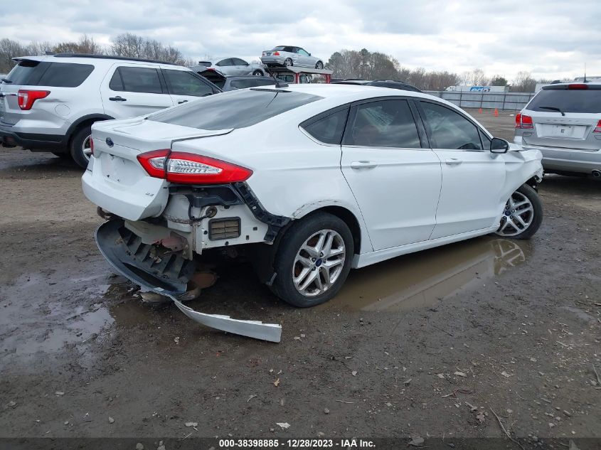 3FA6P0H76FR196323 2015 Ford Fusion Se