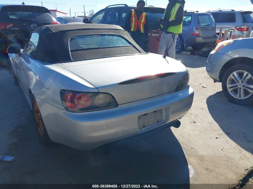 2002 Honda S2000 Base (M6) VIN: JHMAP11432T005457 Lot: 38399458