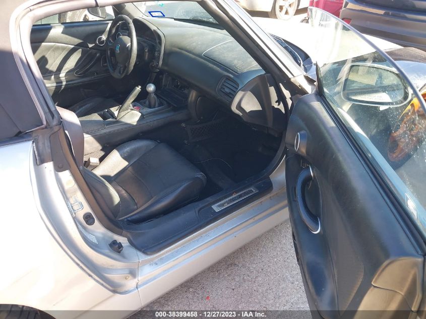 2002 Honda S2000 Base (M6) VIN: JHMAP11432T005457 Lot: 38399458