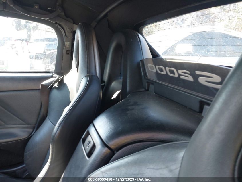 2002 Honda S2000 Base (M6) VIN: JHMAP11432T005457 Lot: 38399458