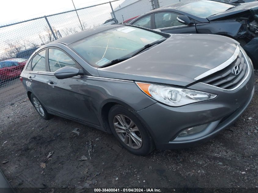 5NPEB4AC2DH671954 2013 Hyundai Sonata Gls