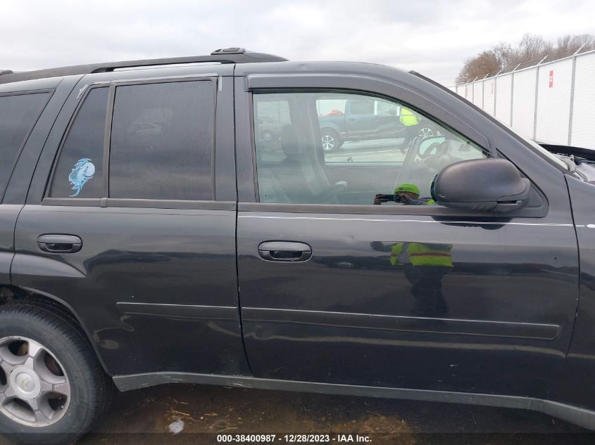 1GNDS13S482181111 2008 Chevrolet Trailblazer Lt