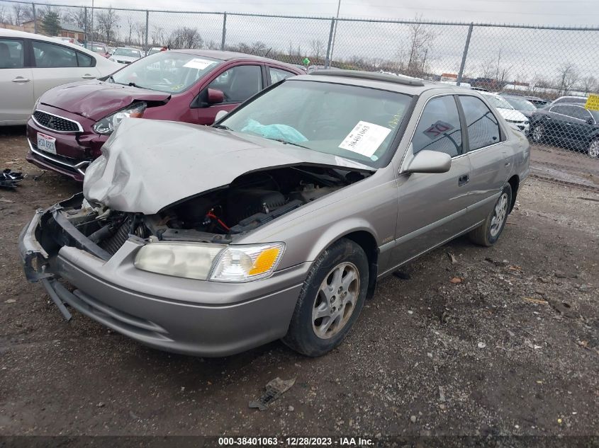 2000 Toyota Camry Le VIN: 4T1BG22K6YU647405 Lot: 38401063