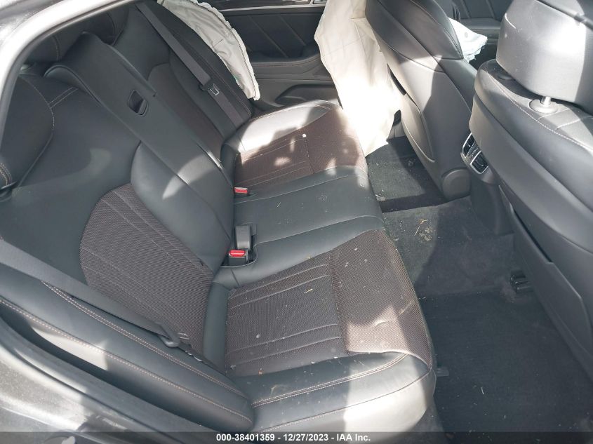 2018 Genesis G80 3.3T Sport VIN: KMHGN4JB5JU285369 Lot: 38401359