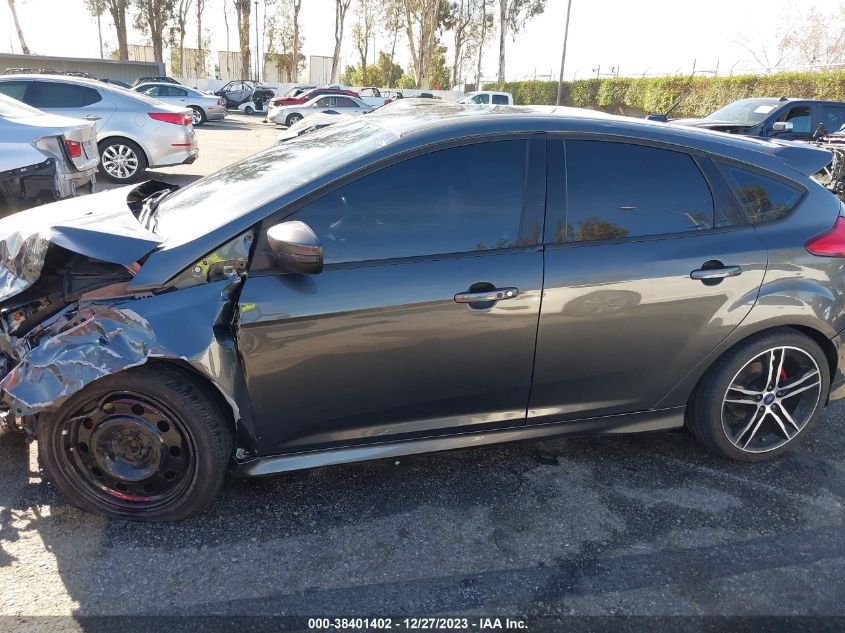 2017 Ford Focus St VIN: 1FADP3L93HL263673 Lot: 38401402