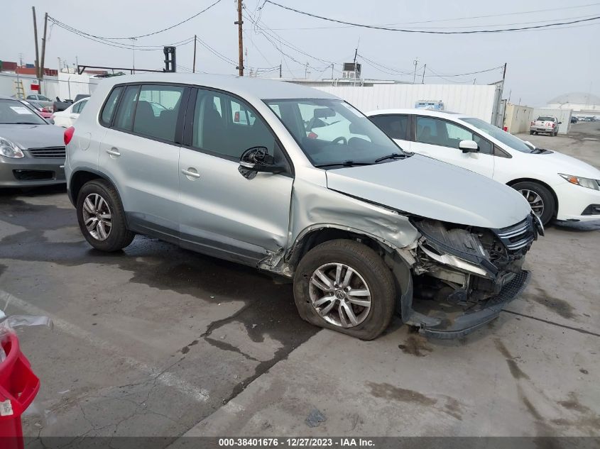 WVGBV3AX0DW570392 2013 Volkswagen Tiguan S