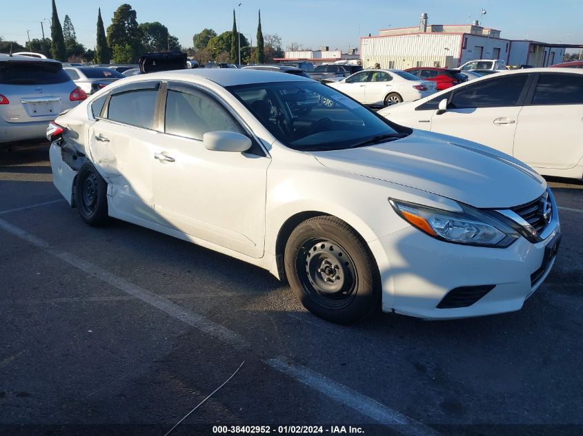 2017 Nissan Altima 2.5 S VIN: 1N4AL3APXHN353729 Lot: 38402952