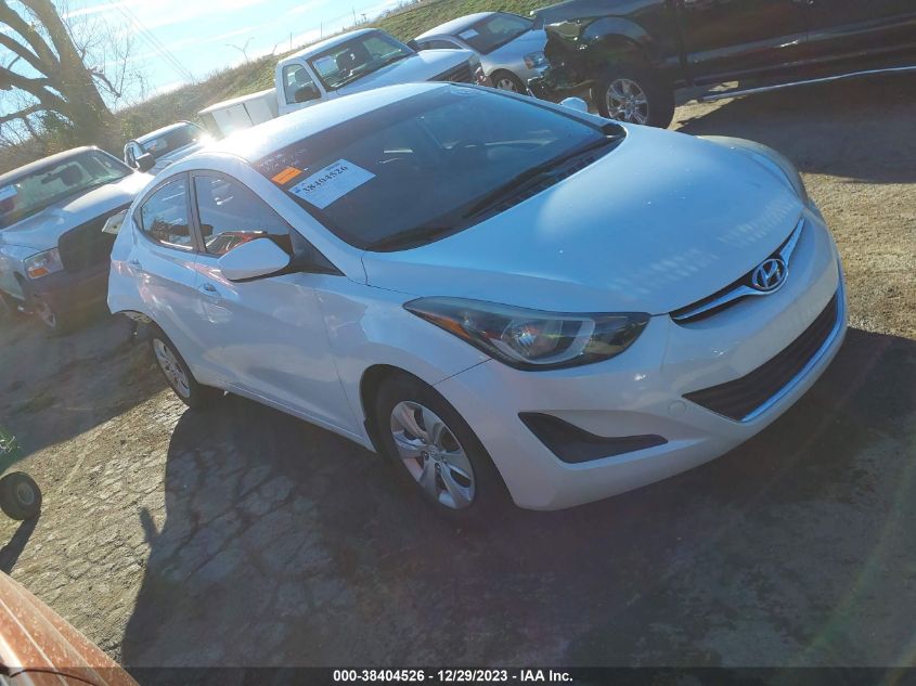 5NPDH4AE2GH721204 2016 Hyundai Elantra Se