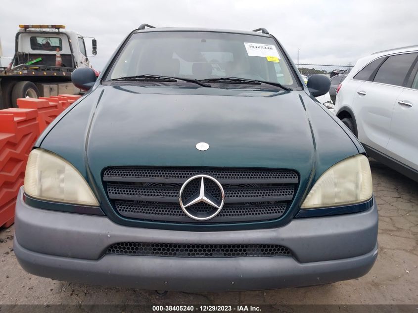 4JGAB54E7WA015921 1998 Mercedes-Benz Ml 320 Classic