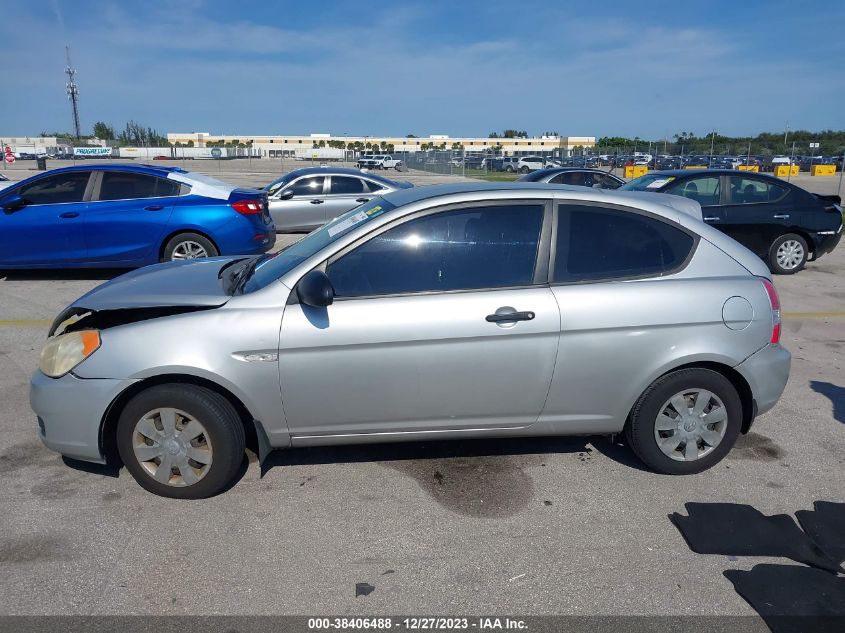 2007 Hyundai Accent Gs VIN: KMHCM36CX7U047183 Lot: 38406488