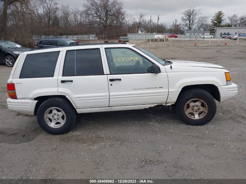 1998 Jeep Grand Cherokee Laredo VIN: 1J4GZ48S3WC240906 Lot: 38409062