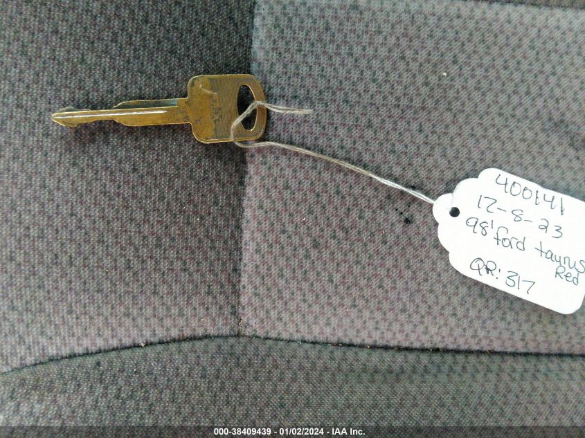 1998 Ford Taurus Lx/Se VIN: 1FAFP52U5WA251091 Lot: 38409439