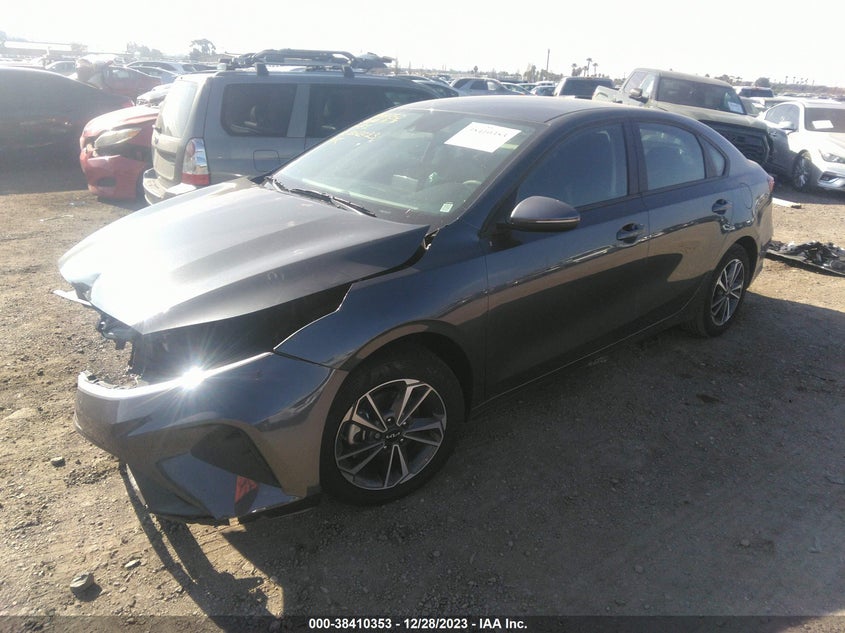 VIN 3KPF24AD3PE647118 2023 KIA FORTE LXS
