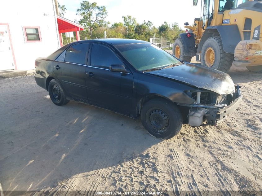 4T1BE32K74U816725 2004 Toyota Camry Le