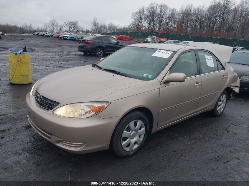 2003 Toyota Camry Le VIN: 4T1BE32K73U138122 Lot: 38411418