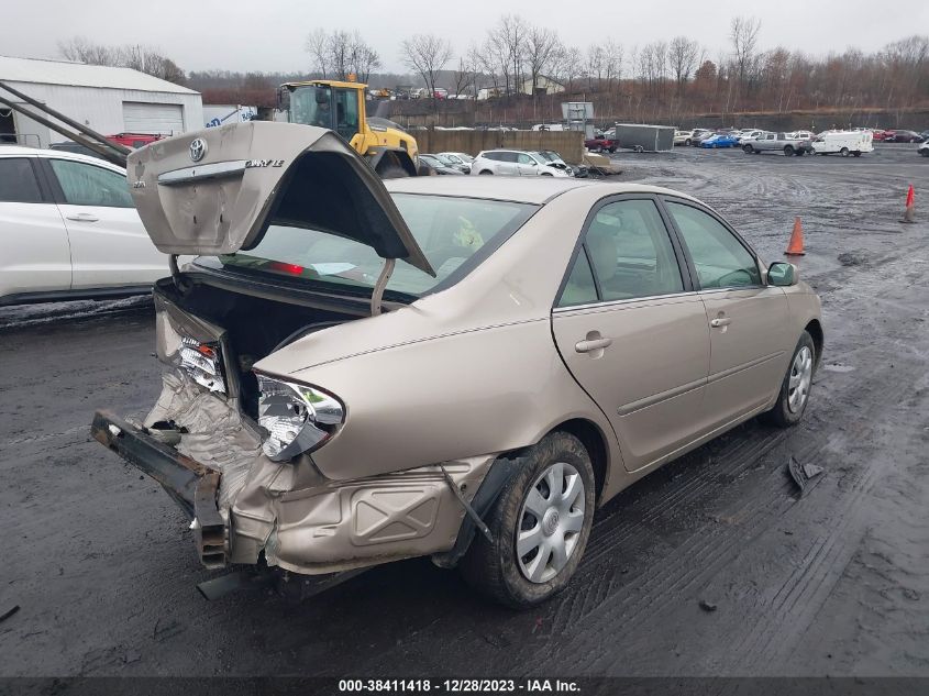 2003 Toyota Camry Le VIN: 4T1BE32K73U138122 Lot: 38411418