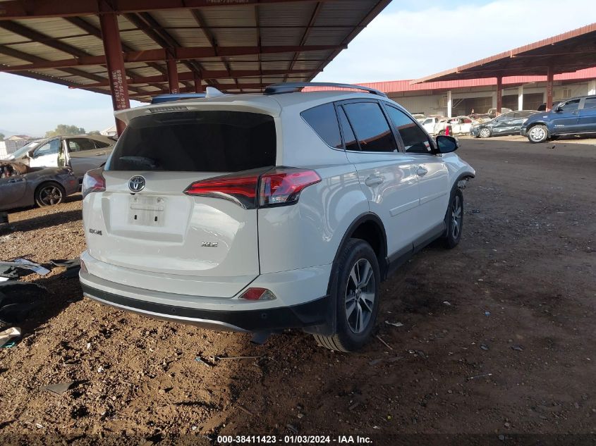 JTMWFREV9HD094952 2017 Toyota Rav4 Xle