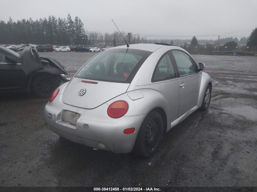 3VWCC21C4YM402408 2000 Volkswagen New Beetle Gls