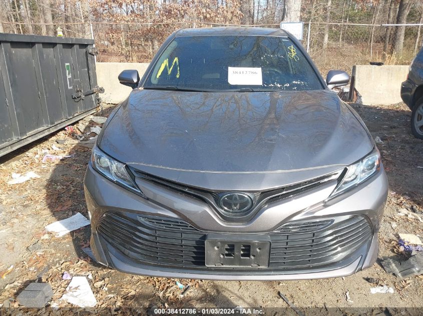 4T1B11HK2KU773142 2019 Toyota Camry Le