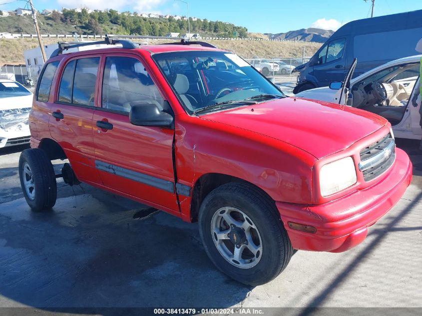 2000 Chevrolet Tracker Hard Top VIN: 2CNBJ13C2Y6949131 Lot: 38413479