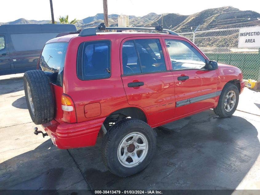 2000 Chevrolet Tracker Hard Top VIN: 2CNBJ13C2Y6949131 Lot: 38413479