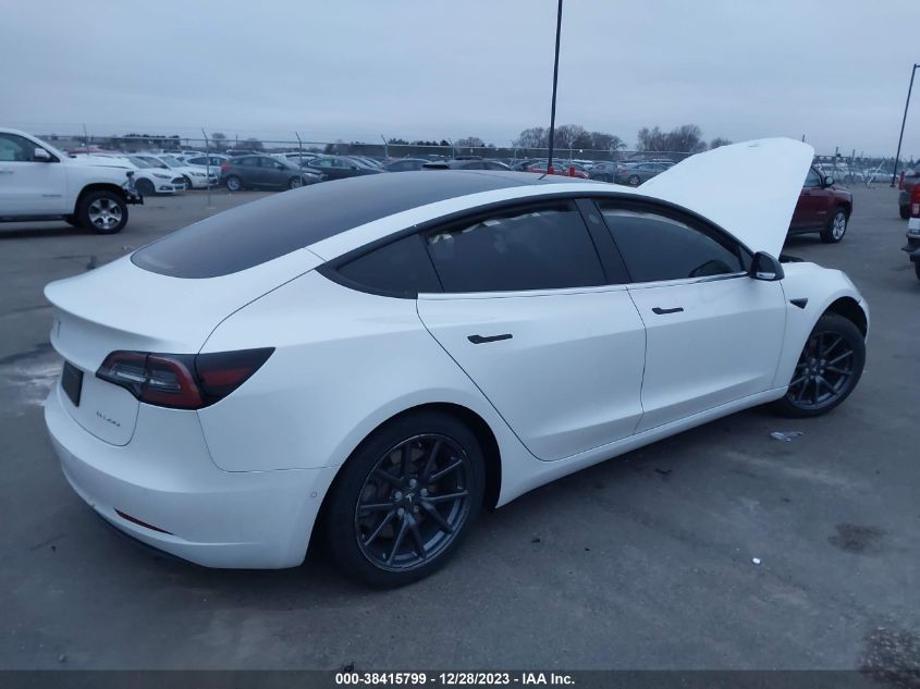 2019 Tesla Model 3 Long Range/Performance VIN: 5YJ3E1EB0KF199621 Lot: 38415799