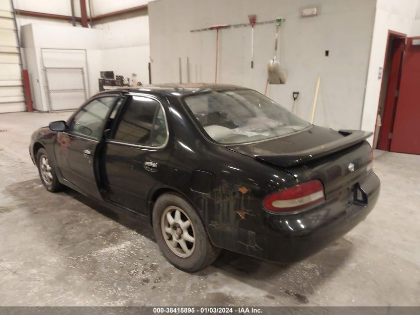 1N4BU31D3SC267768 1995 Nissan Altima Xe/Gxe/Se/Gle