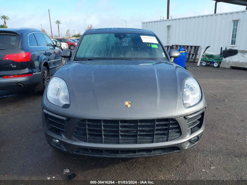 WP1AA2A53JLB20865 2018 Porsche Macan