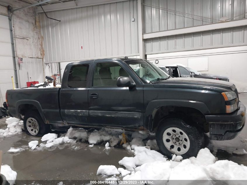 2005 Chevrolet Silverado 1500 Z71 VIN: 1GCEK19B95Z275380 Lot: 38416445