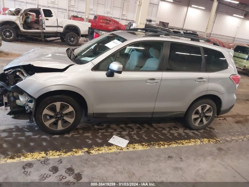 JF2SJAEC4HH438940 2017 Subaru Forester 2.5I Premium