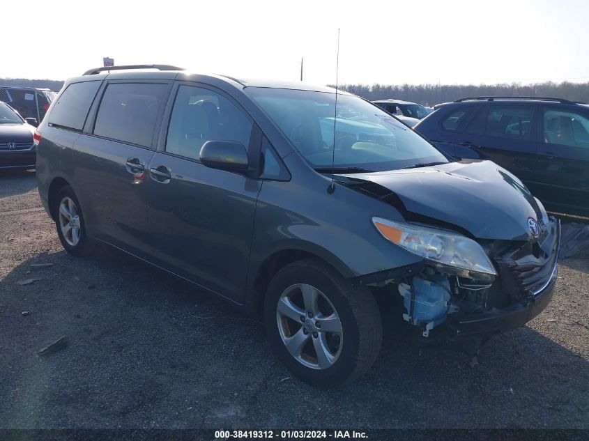 5TDKK3DC0CS180557 2012 Toyota Sienna Le V6 8 Passenger