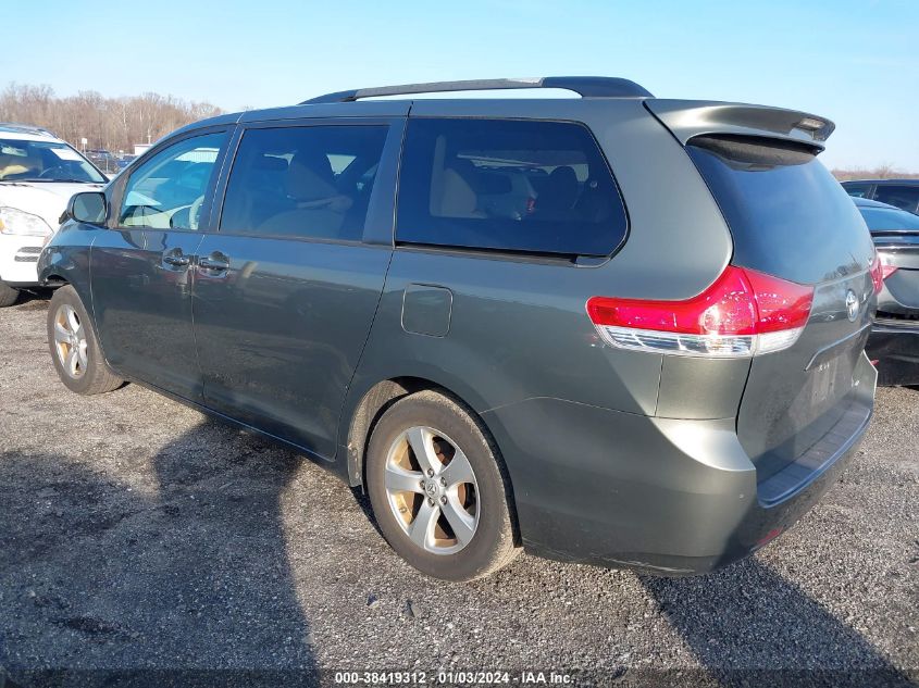 5TDKK3DC0CS180557 2012 Toyota Sienna Le V6 8 Passenger