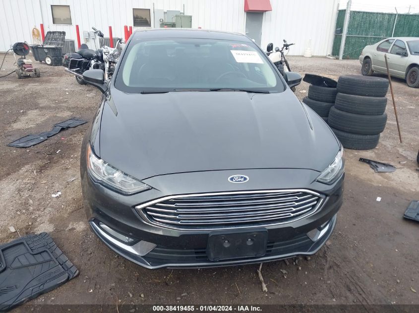 3FA6P0H75JR109925 2018 Ford Fusion Se