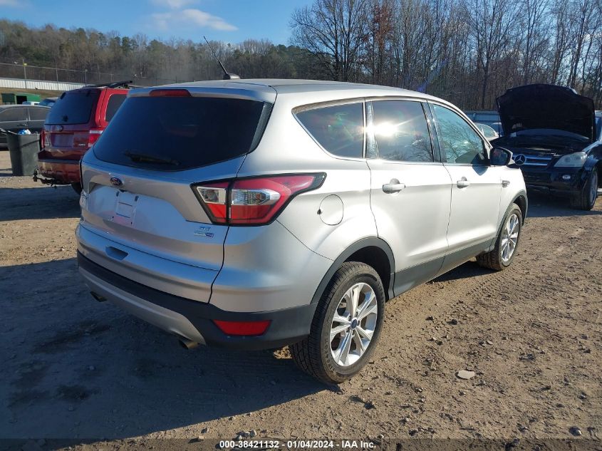 2017 Ford Escape Se VIN: 1FMCU9G9XHUB71543 Lot: 38421132