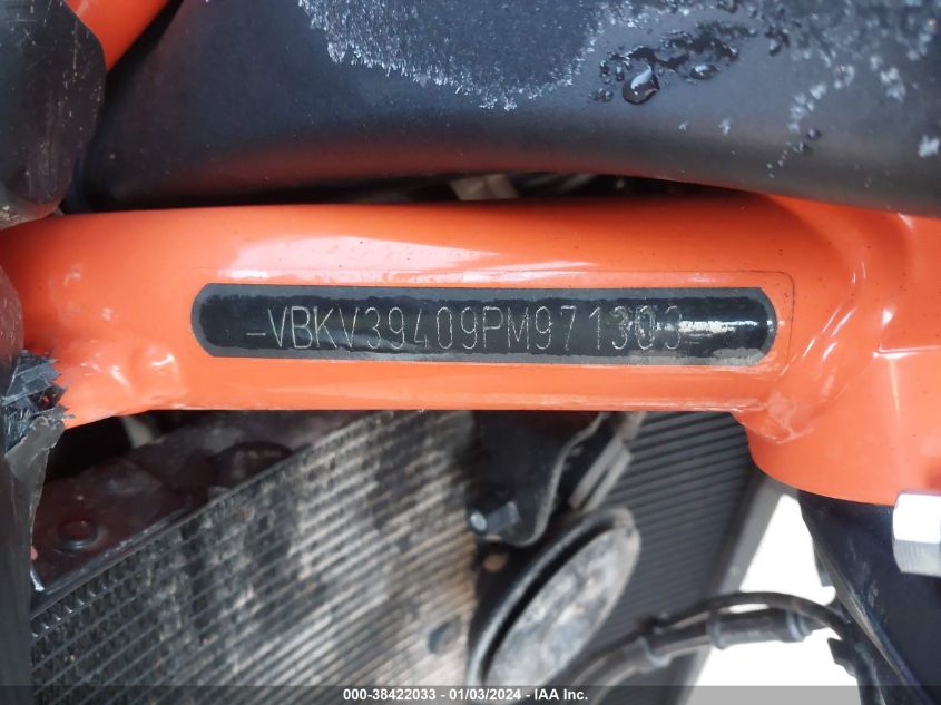2023 Ktm 1290 Super Duke R VIN: VBKV39409PM971303 Lot: 38422033