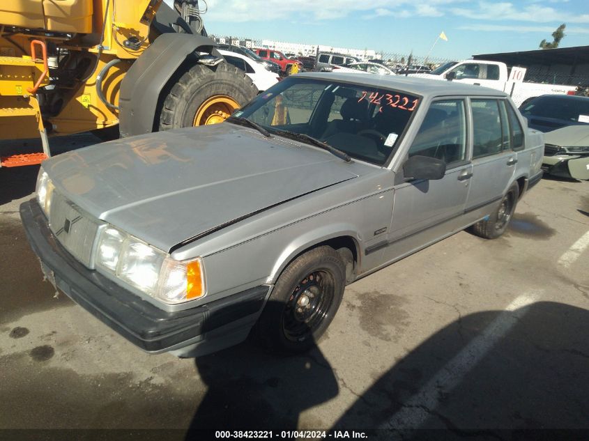 1992 Volvo 740 VIN: YV1FW8838N2354733 Lot: 40612065