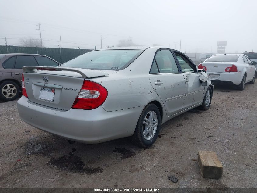 2002 Toyota Camry Le VIN: 4T1BE32K32U587795 Lot: 38423882