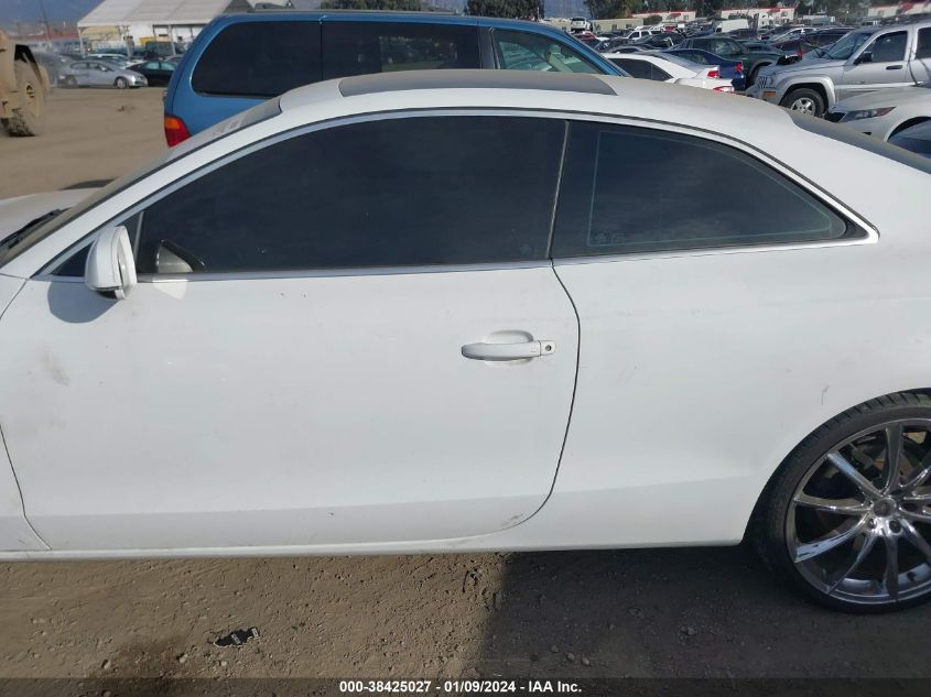 2010 Audi A5 2.0T Premium VIN: WAUCFAFR5AA059447 Lot: 38425027