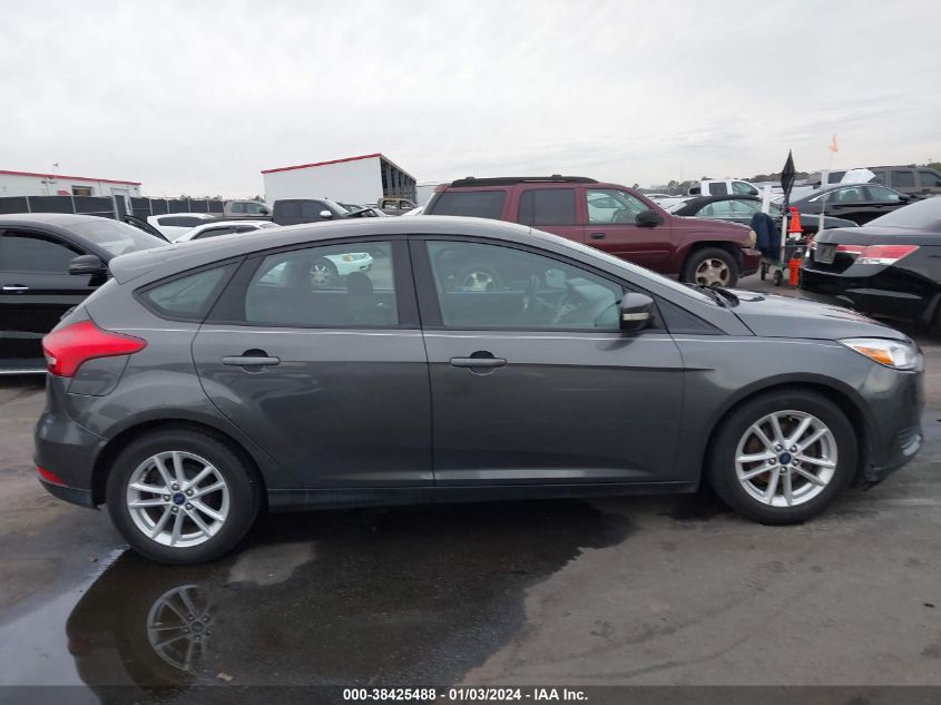 2016 Ford Focus Se VIN: 1FADP3K21GL223966 Lot: 38425488