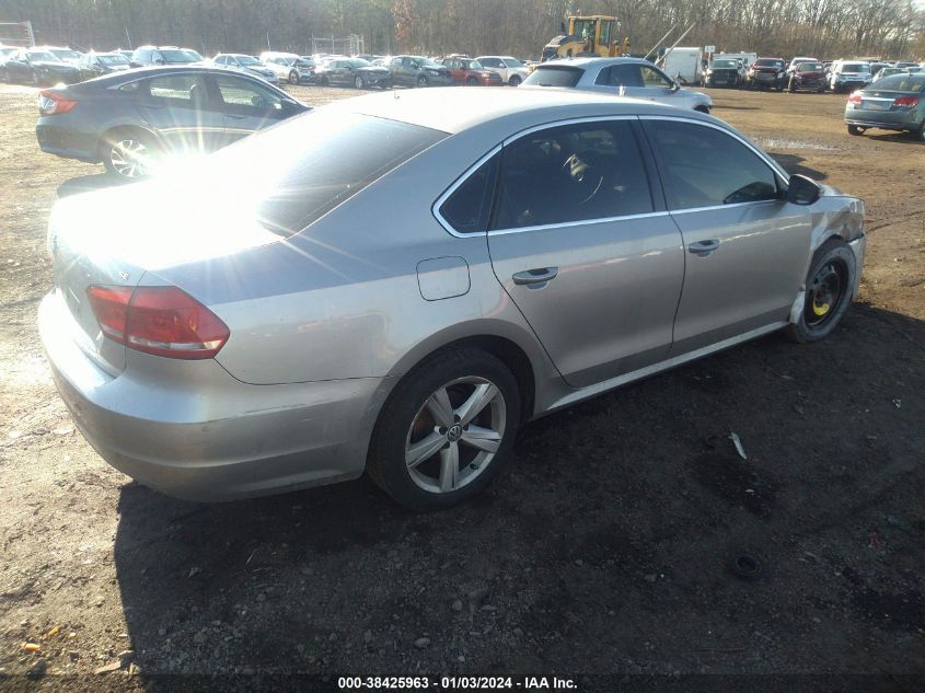 1VWBP7A37CC002866 2012 Volkswagen Passat 2.5L Se