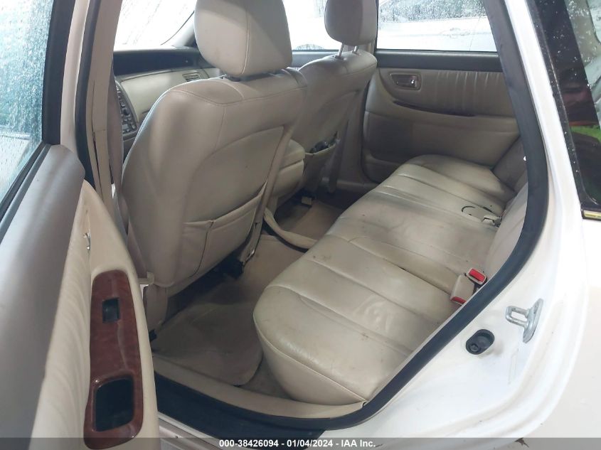 2001 Toyota Avalon Xls W/Bench Seat VIN: 4T1BF28B81U123026 Lot: 38426094