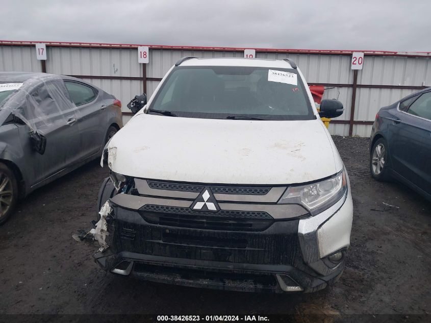 JA4AZ3A30KZ026109 2019 Mitsubishi Outlander Le