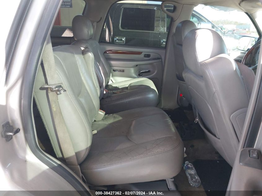 2004 Cadillac Escalade Standard VIN: 1GYEC63T34R168605 Lot: 38427362