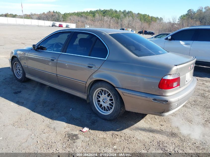 WBADT43412GY96945 2002 BMW 5 Series 525Ia