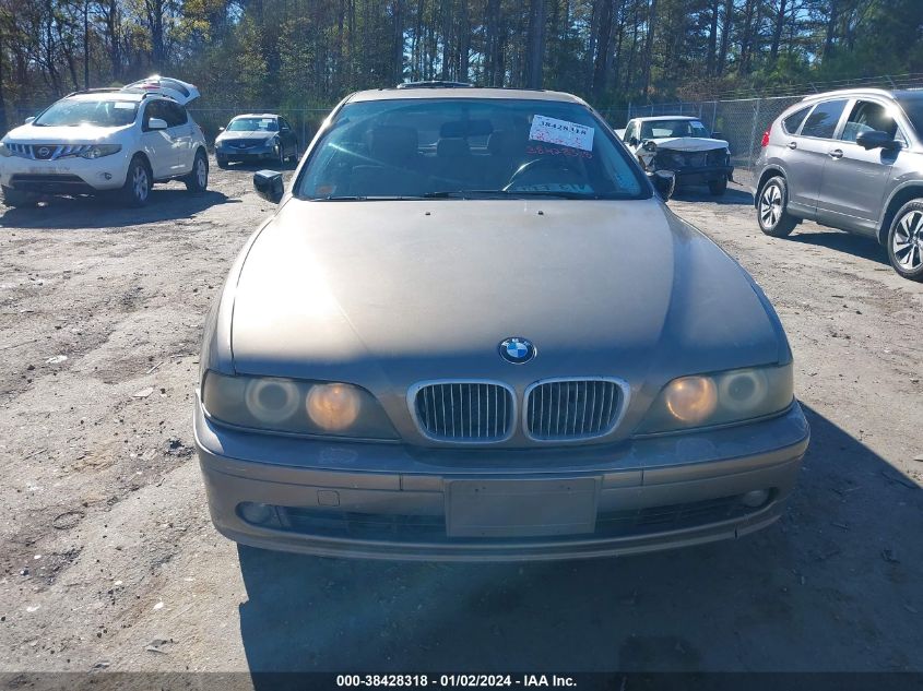 WBADT43412GY96945 2002 BMW 5 Series 525Ia