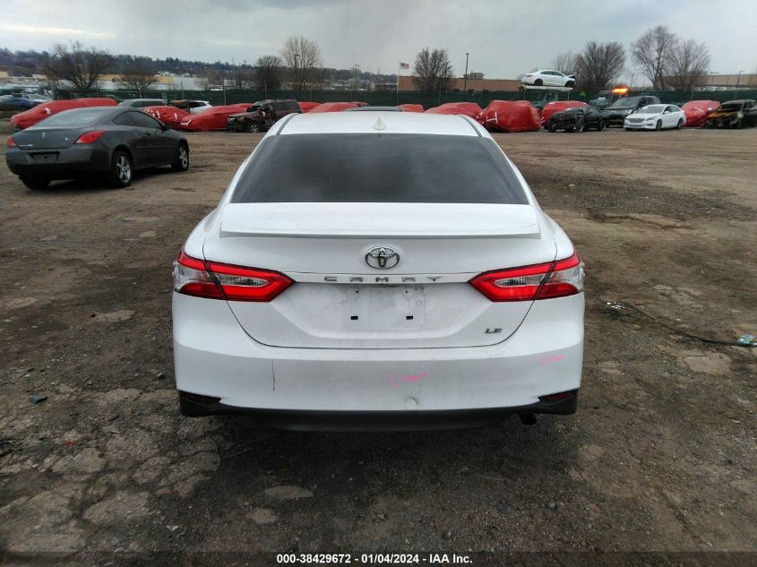 4T1B11HK3KU815933 2019 Toyota Camry Le