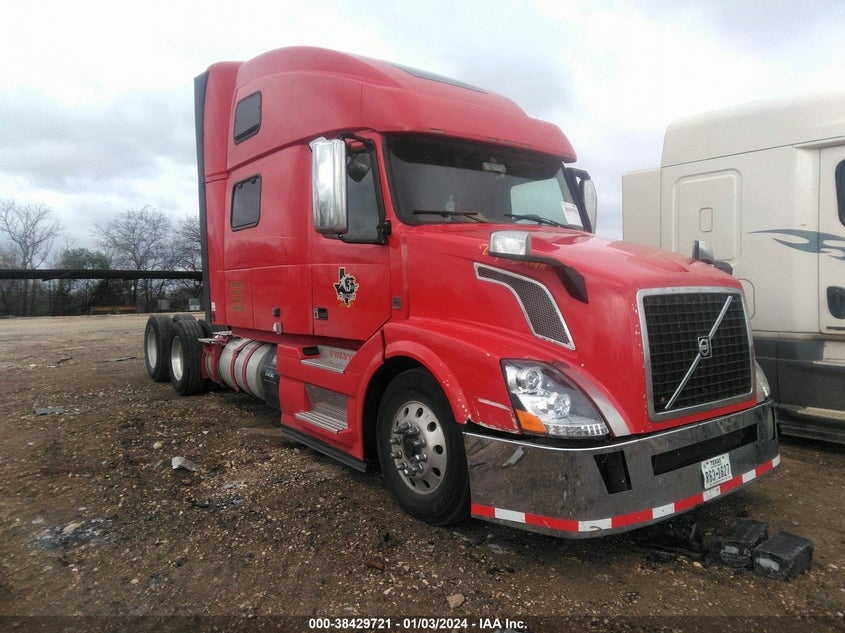 2017 VOLVO VNL