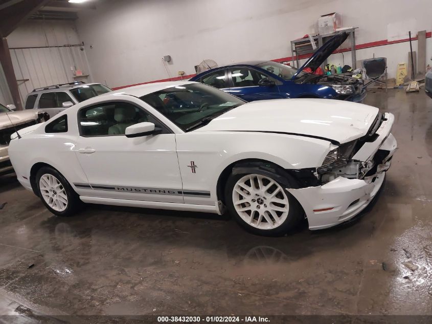 1ZVBP8AM9E5331669 2014 Ford Mustang V6 Premium